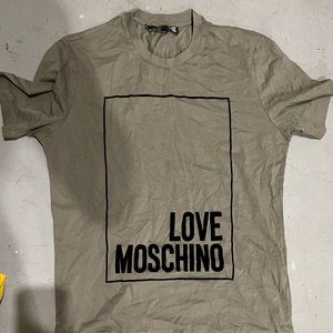 Love moschino men’s t shirt large